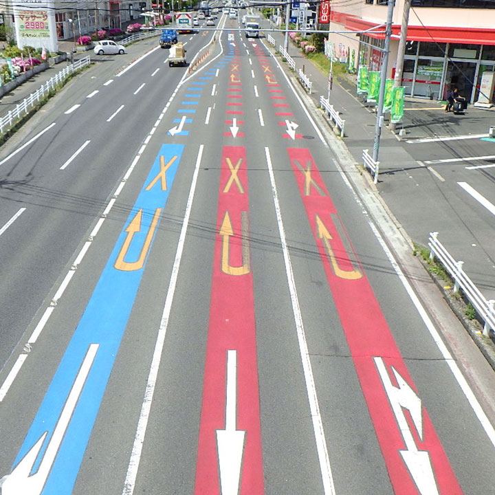 交差点内のカラー化